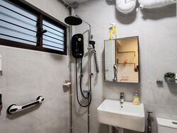 Blk 214 Choa Chu Kang Central (Choa Chu Kang), HDB Executive #635318911